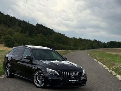 Mercedes C63 AMG