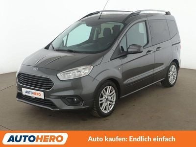 Gebraucht Ford Tourneo Courier Titanium 101 PS (74 kW) 2019 Grau Van / Kleinbus