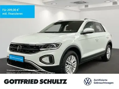 Second-hand VW T-Roc Life 110 CP (80 kW) 2022 Alb SUV