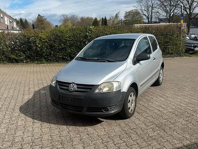 Gebraucht VW Fox 54 PS (39 kW) 2006 Silber Kleinwagen