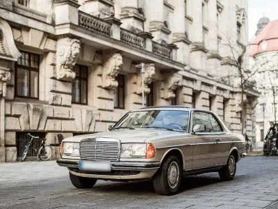Gebraucht Mercedes 230 136 PS (100 kW) 1981 Beige Coupé