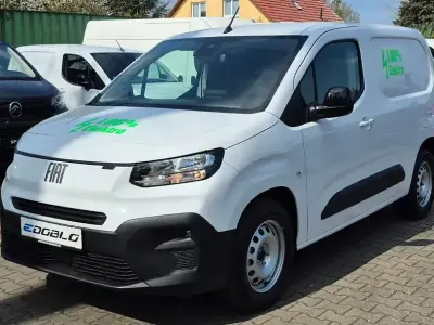 Gebraucht Fiat e-Doblò 100 kW (136 PS) 2025 Weiss Van / Kleinbus