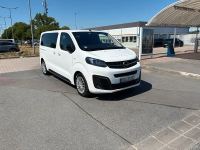 Gebraucht Opel Zafira Life 177 PS (130 kW) 2020 Weiß Van / Kleinbus