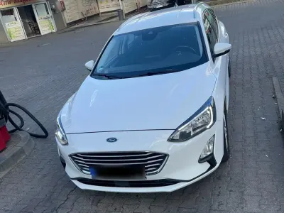 Gebraucht Ford Focus 120 PS (88 kW) 2021 Weiß Kombi