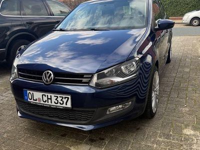 Gebraucht VW Polo 75 PS (55 kW) 2012 Blau Kleinwagen