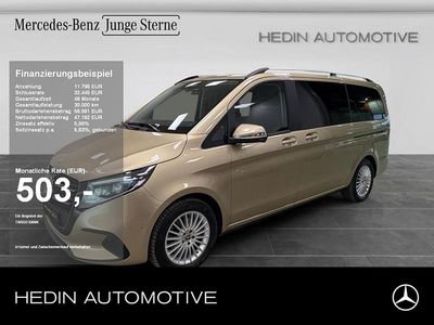 Gebraucht Mercedes V220 Style 120 PS (88 kW) 2024 Rot Van / Kleinbus