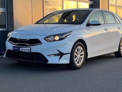 Casa withe Neu 2025 Kia Ceed Vision Kleinwagen | 23.990 € (Fairer Preis)