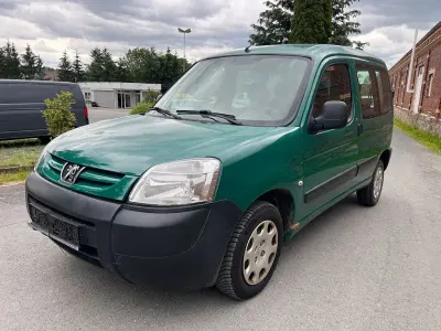 Gebraucht Peugeot Partner Filou 75 PS (55 kW) 2007 Grün Van / Kleinbus