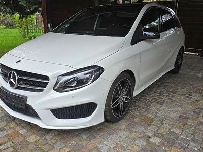 Mercedes B200