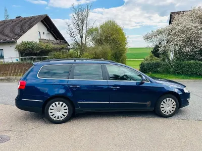Gebraucht VW Passat 140 PS (102 kW) 2010 Blau Kombi