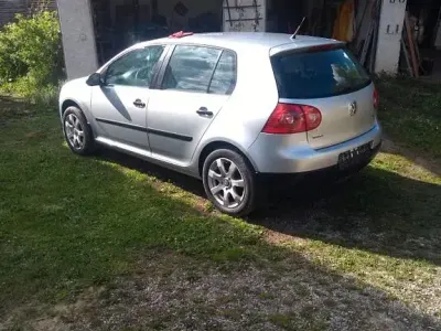 Gebraucht VW Golf V Trendline 105 PS (77 kW) 2008 Silber Kombi