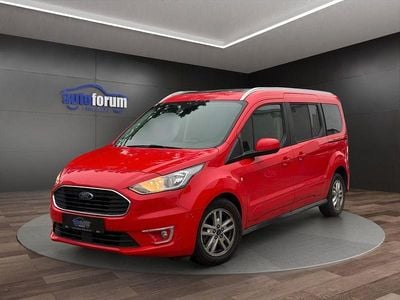 Gebraucht Ford Grand Tourneo Connect Titanium 120 PS (88 kW) 2018 Rot Van / Kleinbus