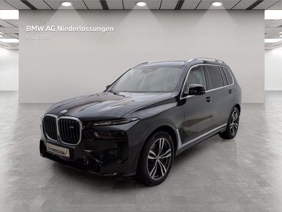 Gebraucht BMW X7 M Sport 530 PS (389 kW) 2024 Schwarz SUV