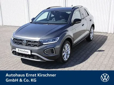 Gebraucht VW T-Roc Life 150 PS (110 kW) 2025 Grau SUV
