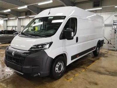 Second-hand Peugeot Boxer 180 CP (132 kW) 2025 Alb Van