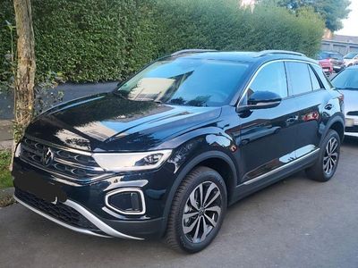 Gebraucht VW T-Roc 110 PS (80 kW) 2023 Schwarz SUV