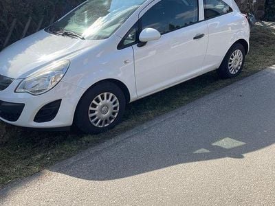 Usata Opel Corsa Selection 69 CV (50 kW) 2012 Bianco Utilitaria