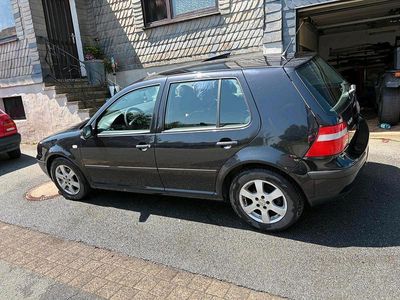 Gebraucht VW Golf IV 75 PS (55 kW) 2003 Schwarz Limousine