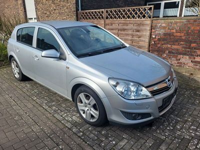 gebraucht Opel Astra 1.7 CDTI ECOTEC Cosmo 81kW Cosmo