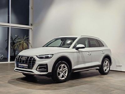 Gletscherweiß metallic (metallic) Gebraucht 2024 Audi Q5 Sport SUV | 45.690 € (Fairer Preis)