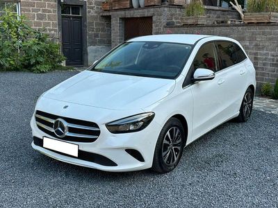 Mercedes B200