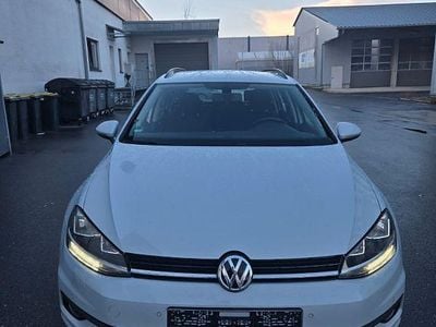 Gebraucht VW Golf VII Sound 116 PS (85 kW) 2017 Weiß Kombi