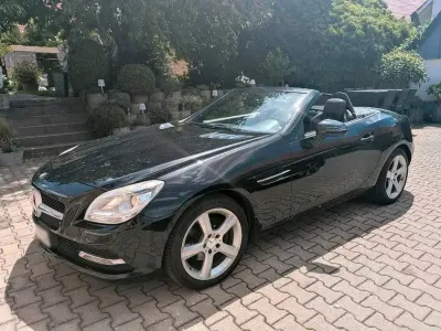 Gebraucht Mercedes SLK200 184 PS (135 kW) 2011 Schwarz Cabrio