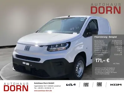 Neu Fiat Doblò 102 PS (75 kW) 2025 Weiß Van / Kleinbus