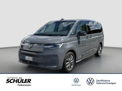 Gebraucht VW Multivan Life 150 PS (110 kW) 2023 Grau (indiumgrau metallic) Van / Kleinbus