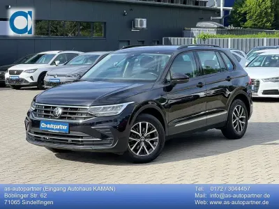 Gebraucht VW Tiguan Life 150 PS (110 kW) 2022 Schwarz SUV