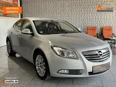 Gebraucht Opel Insignia Cosmo 179 PS (131 kW) 2009 Silber Limousine