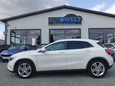 Mercedes GLA220