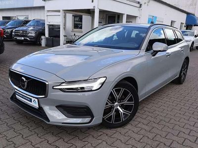 Gebraucht Volvo V60 Core 197 PS (144 kW) 2024 Vapour grey Kombi