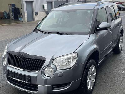 Second-hand Skoda Yeti 110 CP (80 kW) 2011 Argintiu SUV