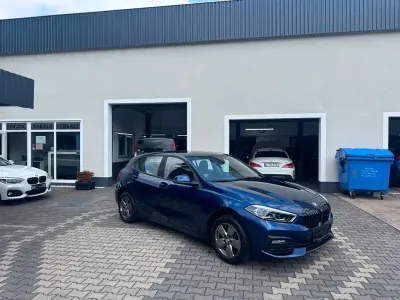 Gebraucht BMW 118 Advantage 140 PS (102 kW) 2019 Mediterranblau Limousine