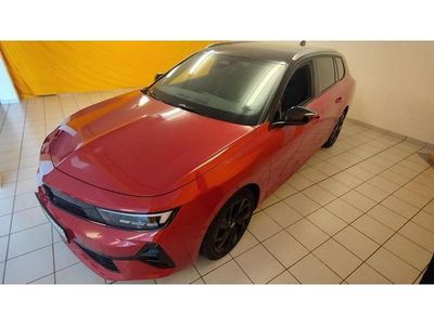 Kardio rot (metallic) (metallic) Gebraucht 2024 Opel Astra Kombi | 31.990 € (Etwas zu teuer)