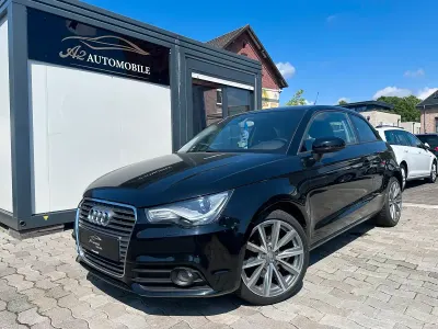 Gebraucht Audi A1 Attraction 105 PS (77 kW) 2012 Schwarz Kleinwagen
