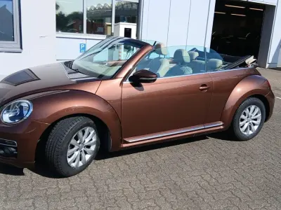 Gebraucht VW Beetle Cabriolet 105 PS (77 kW) 2017 Braun Cabrio