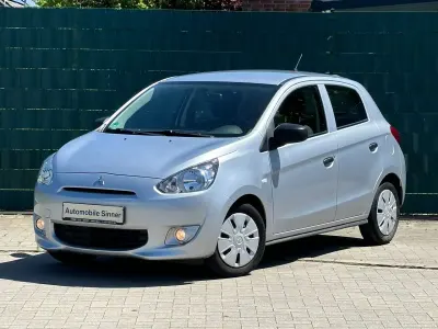 Gebraucht Mitsubishi Space Star Classic Collection 71 PS (52 kW) 2014 Coolsilber (m) Van / Kleinbus