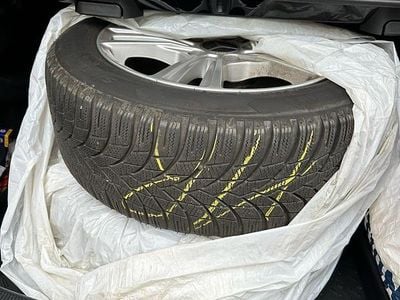 Schwarz Gebraucht 2008 Mercedes C200 Limousine | 3.900 € (Fairer Preis)