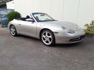Gebraucht Porsche 996 300 PS (220 kW) 1999 Arktissilbermetallic Cabrio
