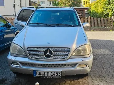 Gebraucht Mercedes ML400 Edition 250 PS (183 kW) 2005 Silber SUV