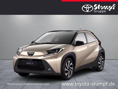 Beige Gebraucht 2025 Toyota Aygo X Basis SUV | 15.990 € (Fairer Preis)