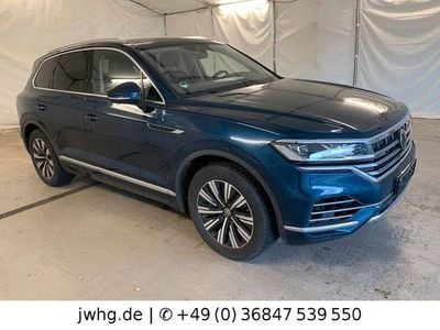Second-hand VW Touareg Elegance 381 CP (280 kW) 2021 Albastru SUV