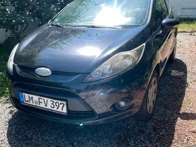 Gebraucht Ford Fiesta 82 PS (60 kW) 2009 Schwarz