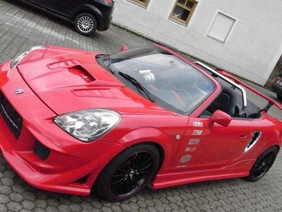 Gebraucht Toyota MR2 140 PS (102 kW) 2002 Rot Cabrio