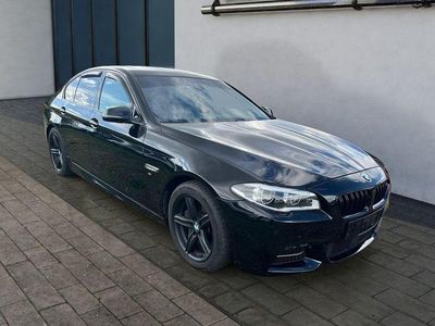 BMW M550