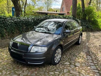 gebraucht Skoda Superb 2.5 TDI V6 Elegance Tiptronic Elegance