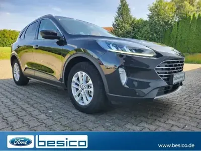 Second-hand Ford Kuga Titanium 224 CP (164 kW) 2021 Negru SUV