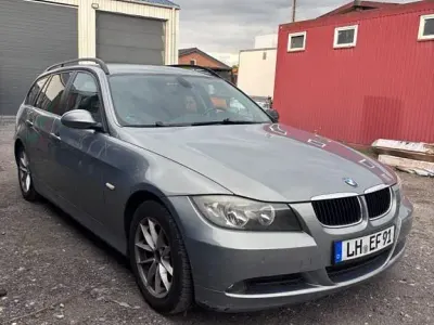 Gebraucht BMW 320 Sport Line 163 PS (119 kW) 2006 Grau Limousine